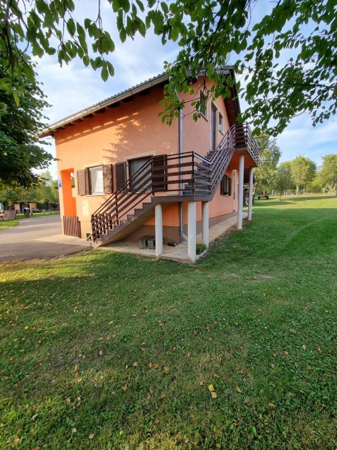 Apartman Deda Rakovica Exterior photo